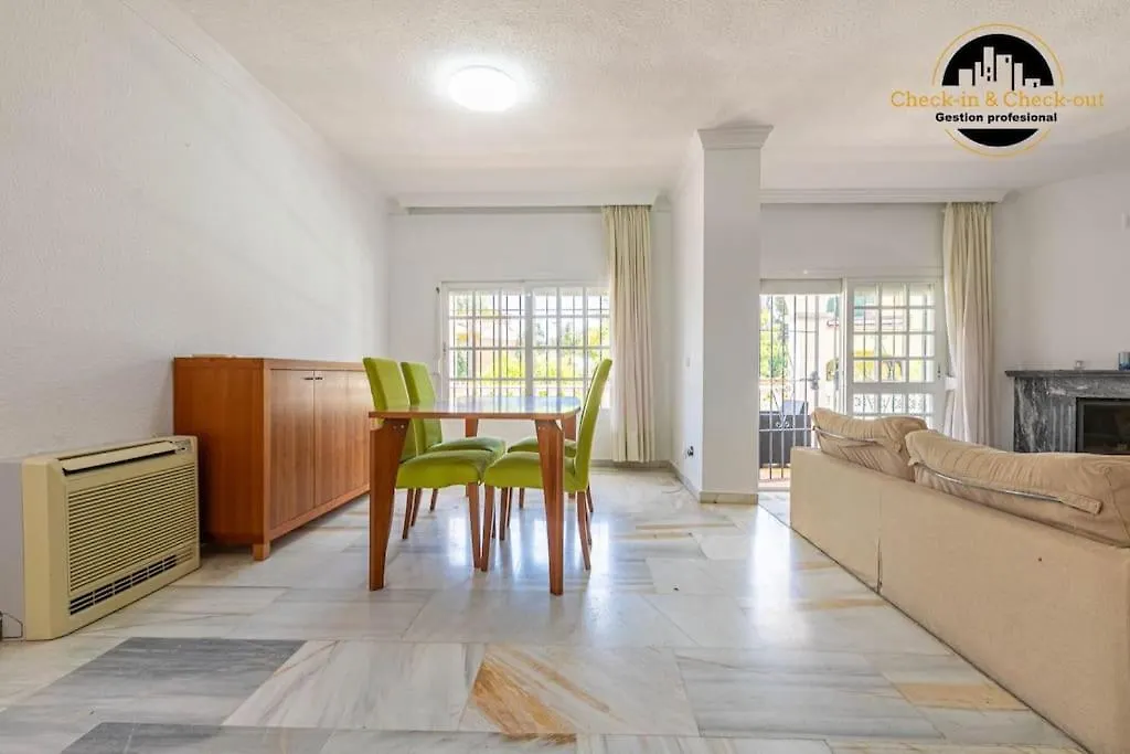 Apartment Villa Del Mar Malaga Torremolinos